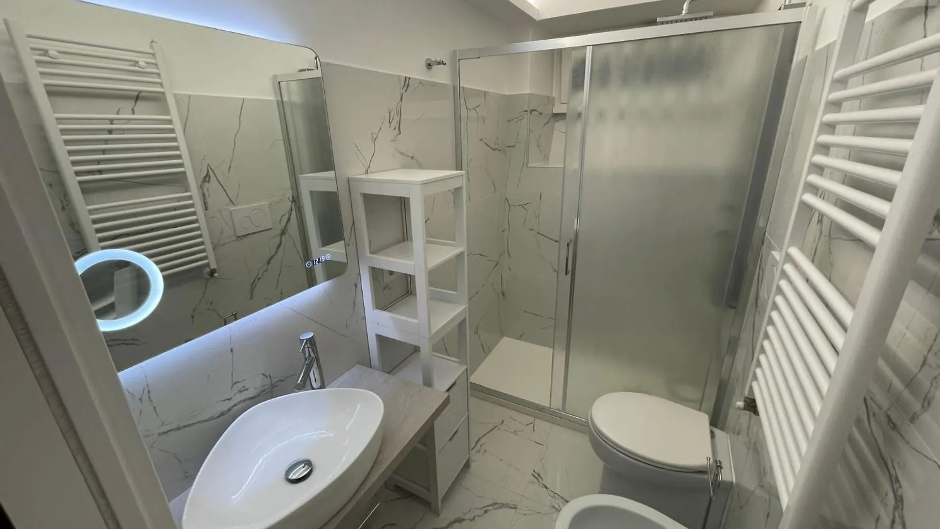 Holiday home Trastevereloft228 Apt. White Rome